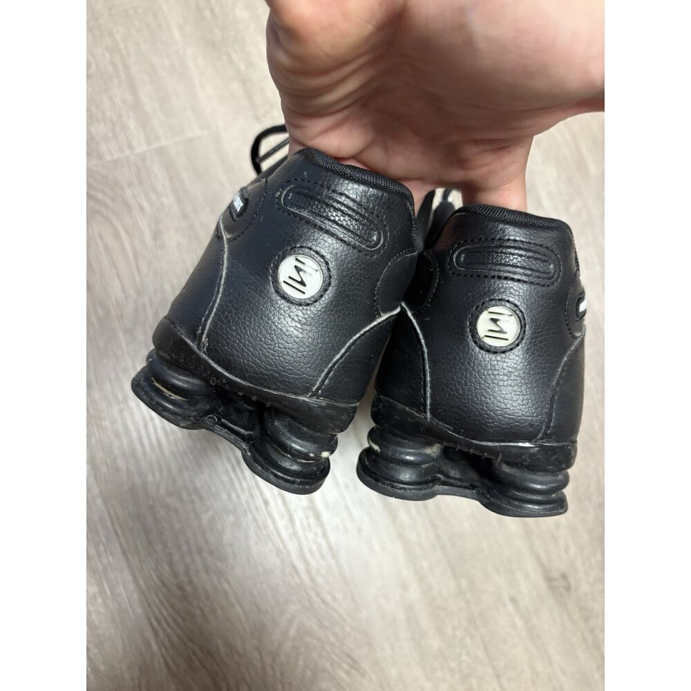 Nike Shox NZ Sneakers Black Men's 10 White Swoosh 501524-091 - Picture 5 of 7